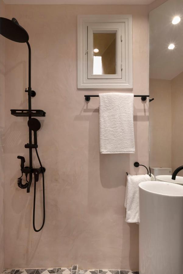 Acropolis Villa 3Br 9Ppl 10 Minutes Metro&Museum Atene Esterno foto